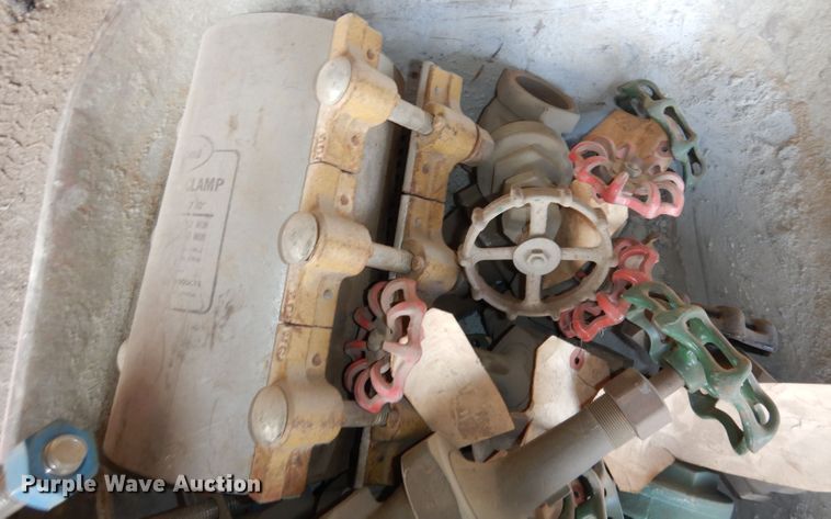 image for item KM9787 Water pipe fittings