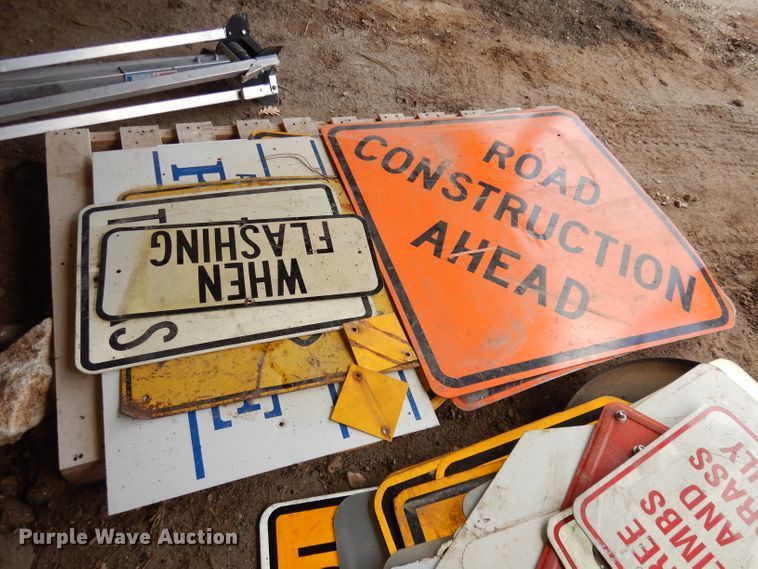 image for item KM9791 Road signs