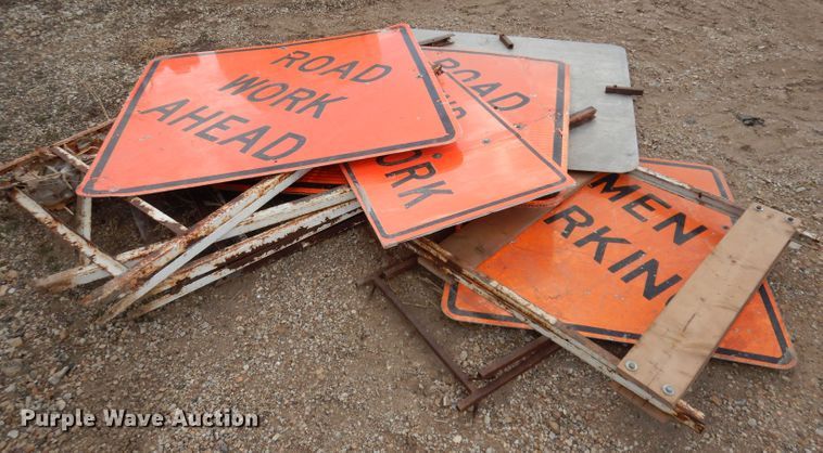 image for item KM9791 Road signs
