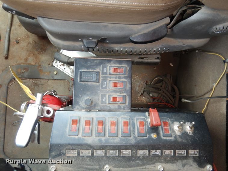 image for item KM9793 2003 Sterling LT7500  dump truck