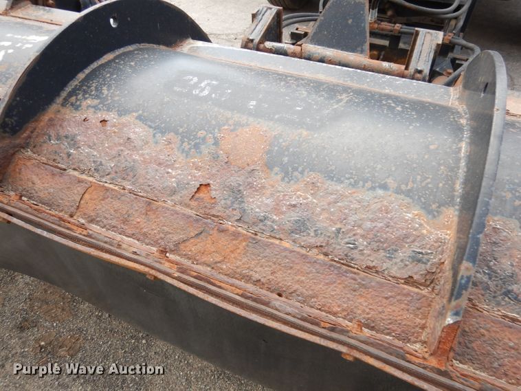 image for item KM9793 2003 Sterling LT7500  dump truck