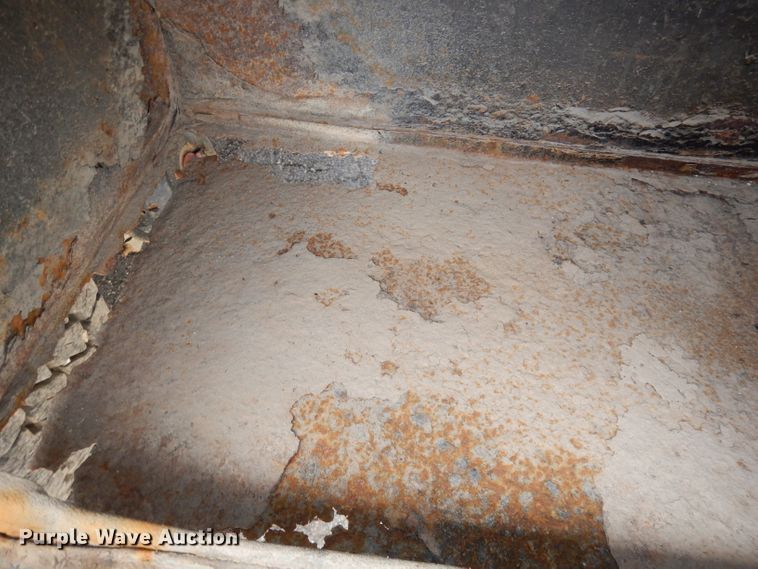 image for item KM9793 2003 Sterling LT7500  dump truck