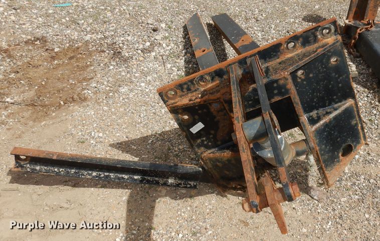 image for item KM9793 2003 Sterling LT7500  dump truck