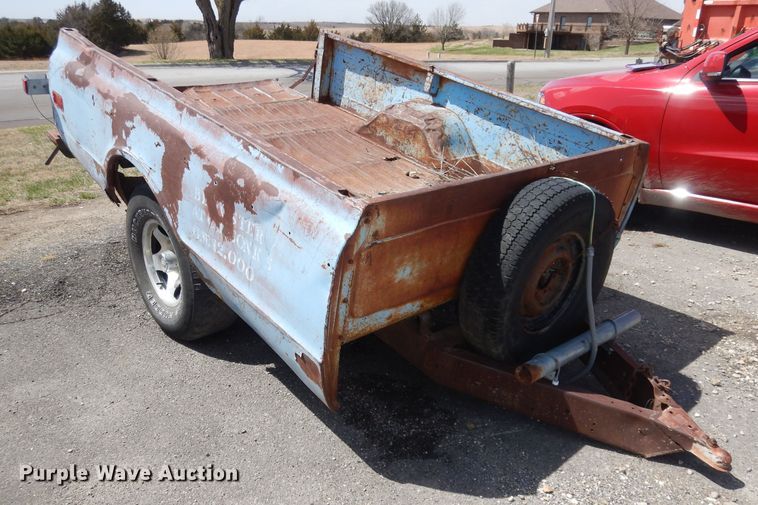 image for item KM9794 Pickup truck bed trailer