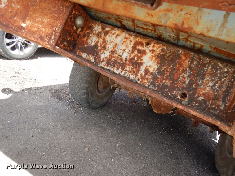 image for item KM9794 Pickup truck bed trailer