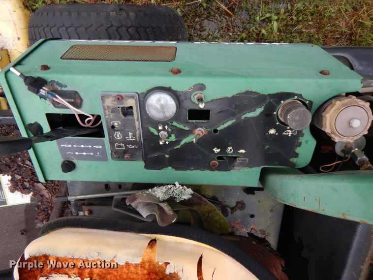 image for item KP9190 John Deere F935  lawn mower