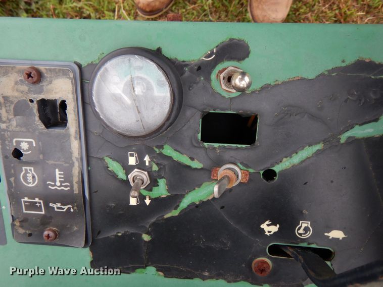 image for item KP9190 John Deere F935  lawn mower