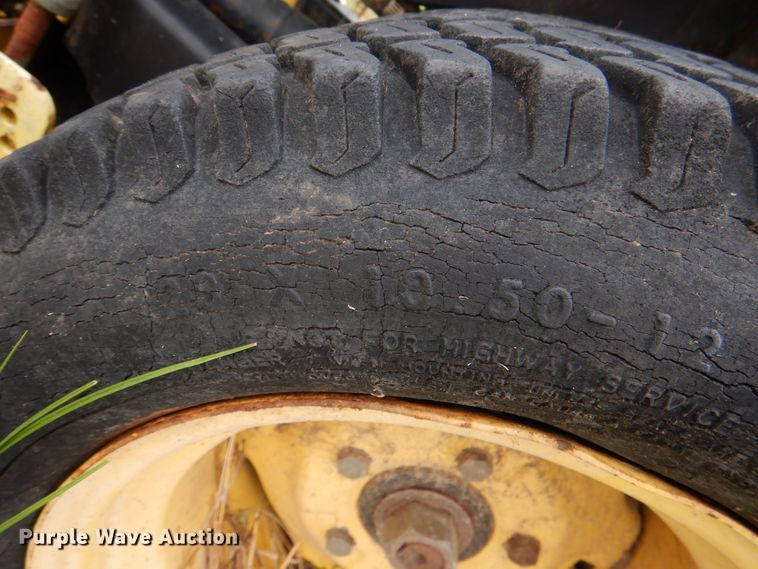 image for item KP9190 John Deere F935  lawn mower