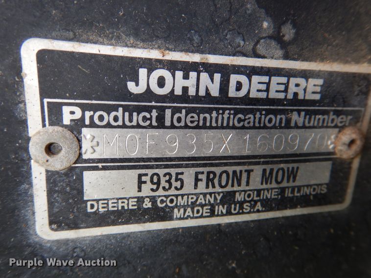 image for item KP9190 John Deere F935  lawn mower
