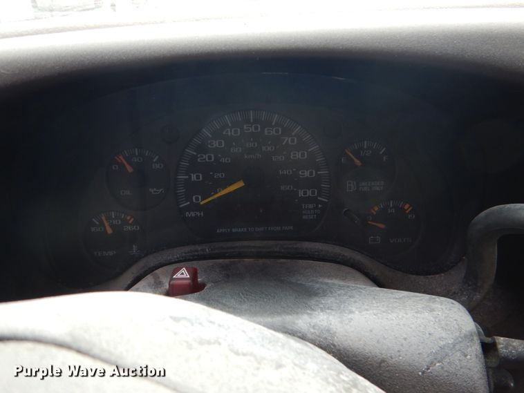 image for item KP9198 2001 Chevrolet Express G3500  school bus