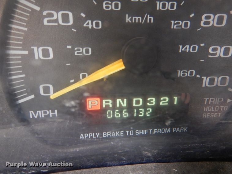 image for item KP9198 2001 Chevrolet Express G3500  school bus