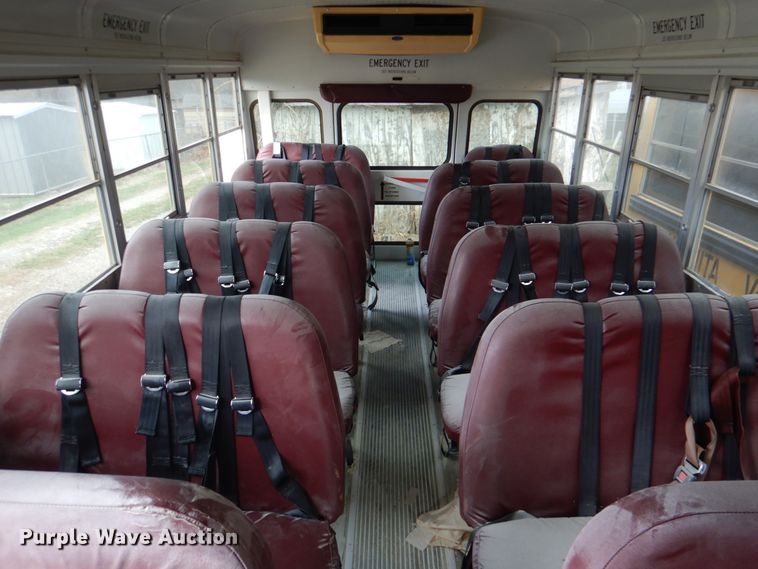 image for item KP9198 2001 Chevrolet Express G3500  school bus