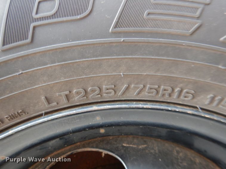 image for item KP9198 2001 Chevrolet Express G3500  school bus