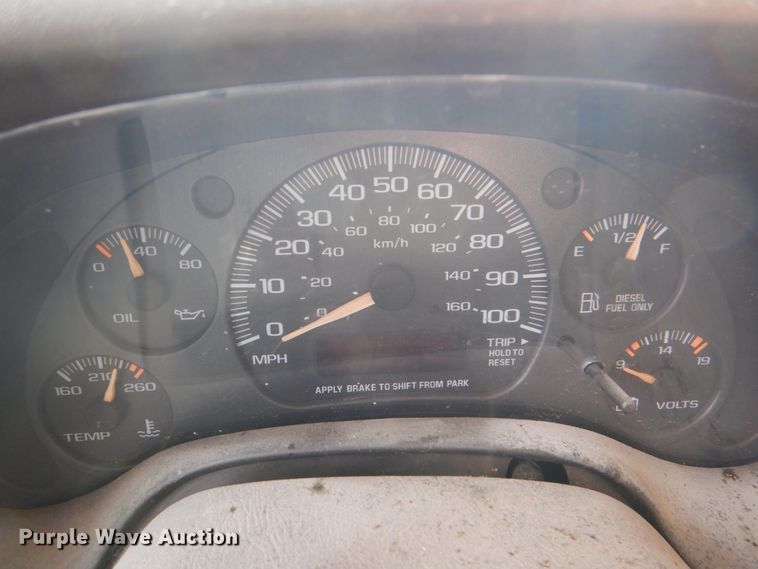 image for item KP9199 2002 Chevrolet Express G3500  school bus