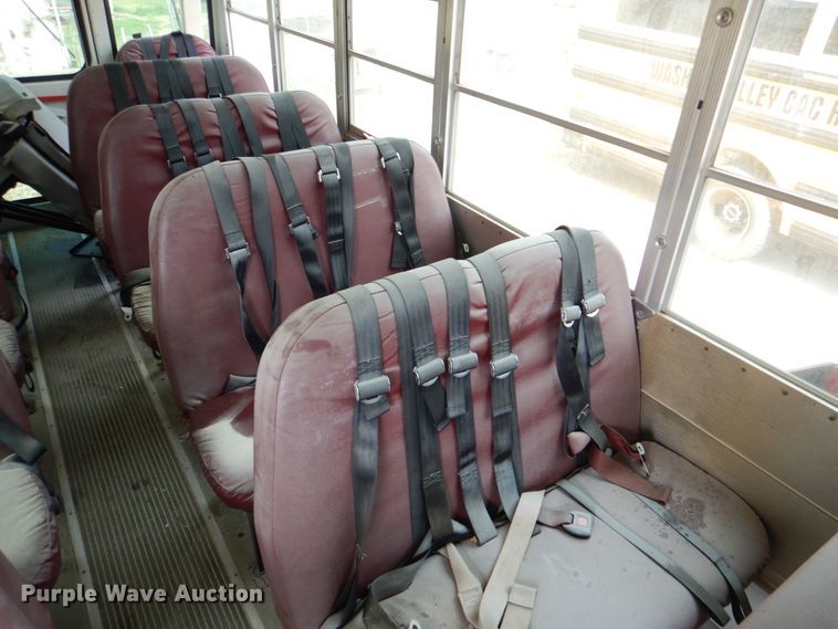 image for item KP9199 2002 Chevrolet Express G3500  school bus