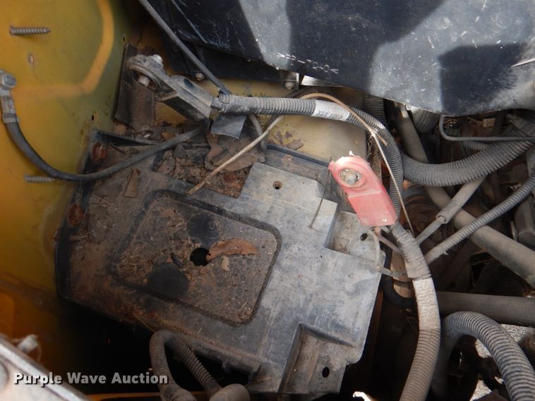 image for item KP9199 2002 Chevrolet Express G3500  school bus