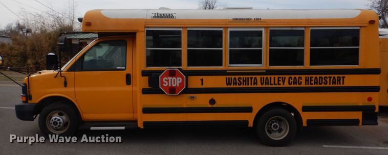 image for item KP9200 2009 GMC Savana G3500  school bus