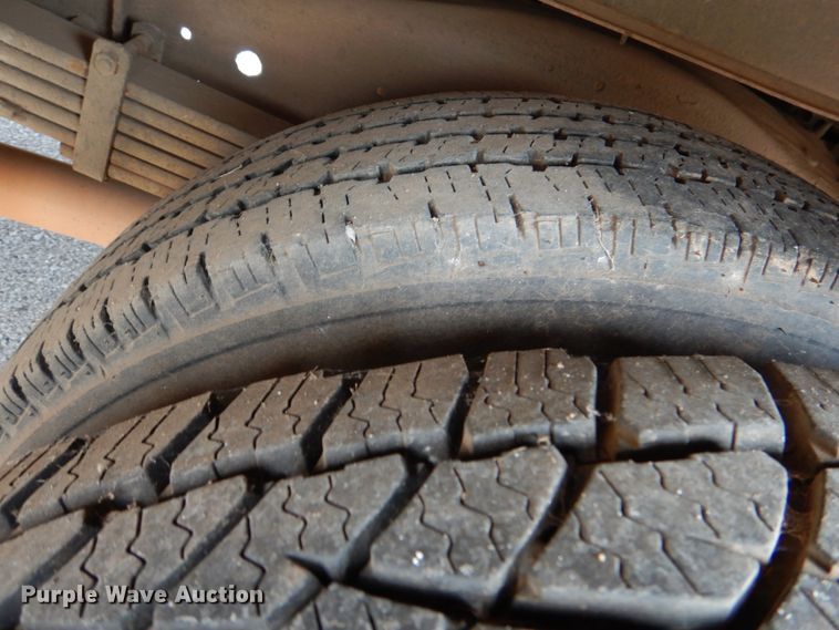 image for item KP9200 2009 GMC Savana G3500  school bus