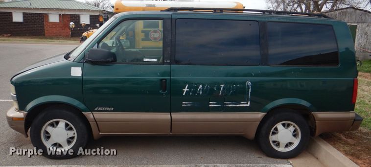 image for item KP9201 2001 Chevrolet Astro  van