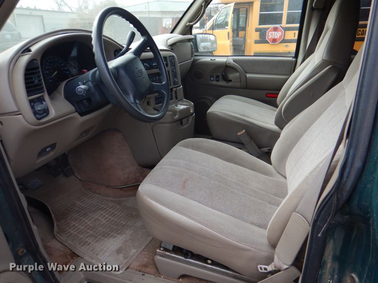 image for item KP9201 2001 Chevrolet Astro  van