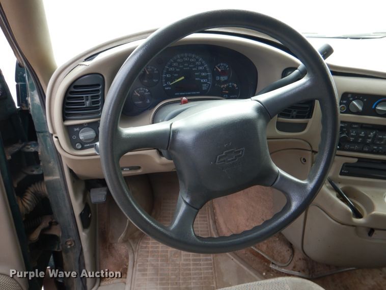 image for item KP9201 2001 Chevrolet Astro  van