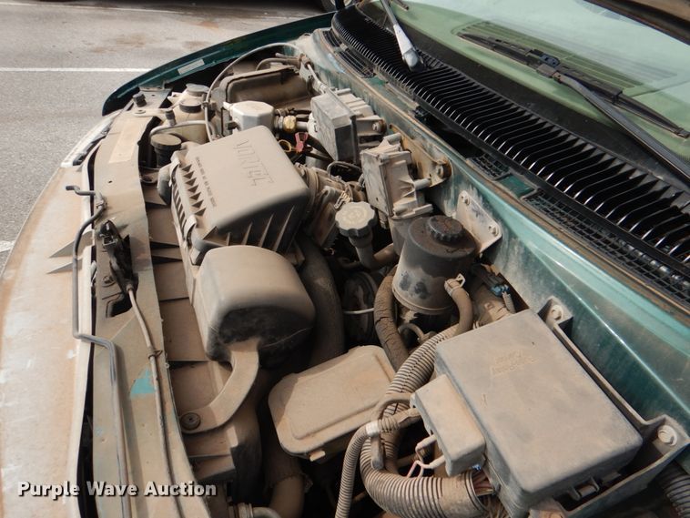 image for item KP9201 2001 Chevrolet Astro  van