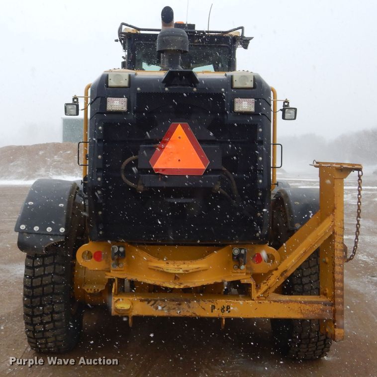 image for item KT9101 2011 Caterpillar 140M2 VHP  motor grader