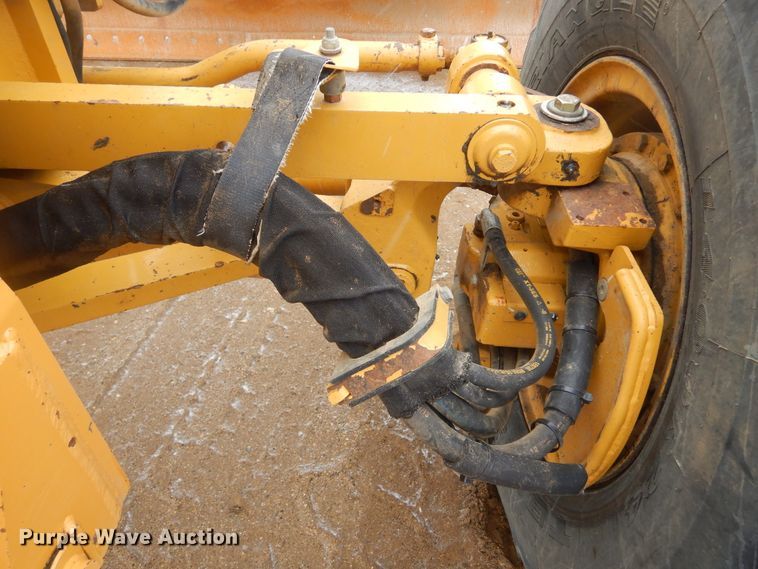 image for item KT9101 2011 Caterpillar 140M2 VHP  motor grader