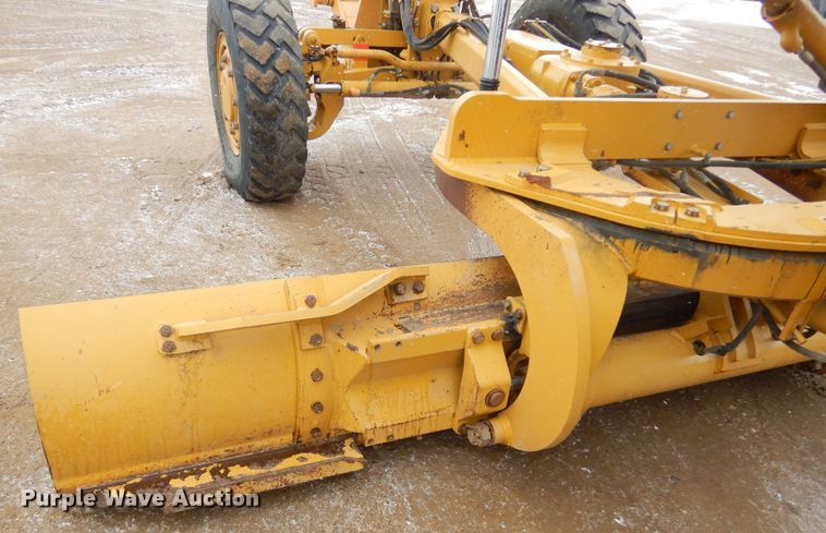 image for item KT9101 2011 Caterpillar 140M2 VHP  motor grader