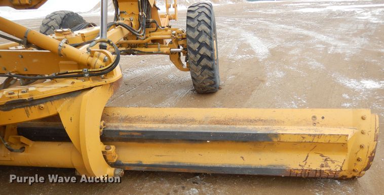 image for item KT9101 2011 Caterpillar 140M2 VHP  motor grader