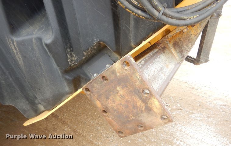 image for item KT9101 2011 Caterpillar 140M2 VHP  motor grader