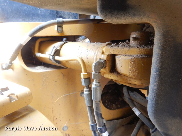 image for item KT9101 2011 Caterpillar 140M2 VHP  motor grader