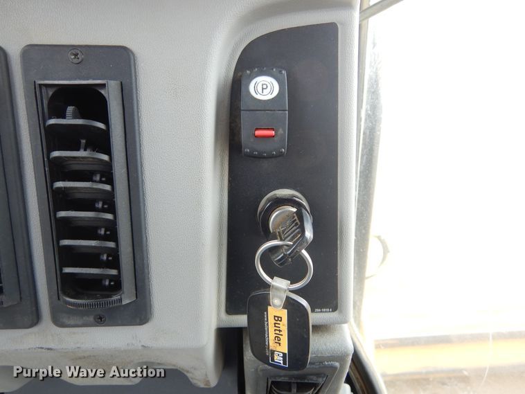 image for item KT9101 2011 Caterpillar 140M2 VHP  motor grader