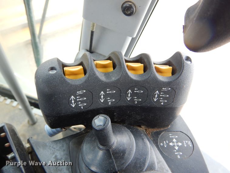 image for item KT9101 2011 Caterpillar 140M2 VHP  motor grader