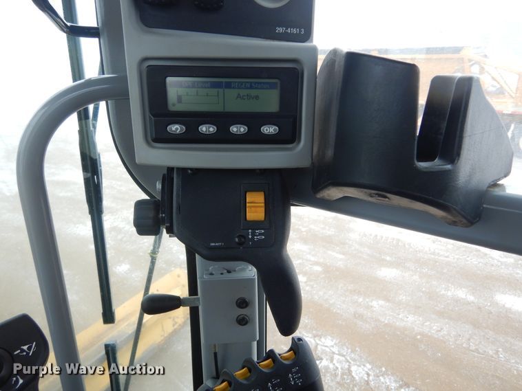 image for item KT9101 2011 Caterpillar 140M2 VHP  motor grader