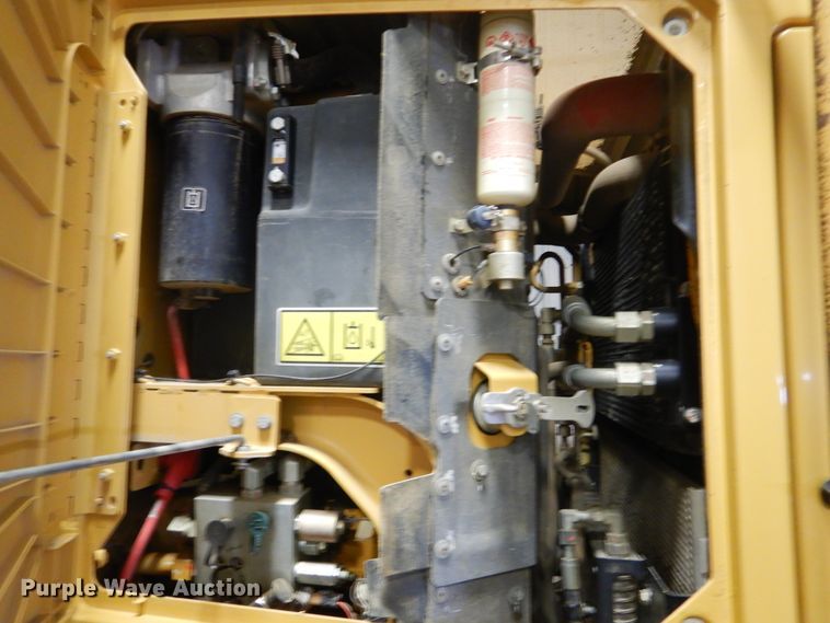 image for item KT9101 2011 Caterpillar 140M2 VHP  motor grader