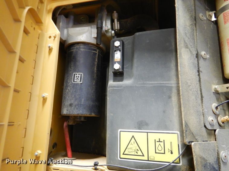 image for item KT9101 2011 Caterpillar 140M2 VHP  motor grader