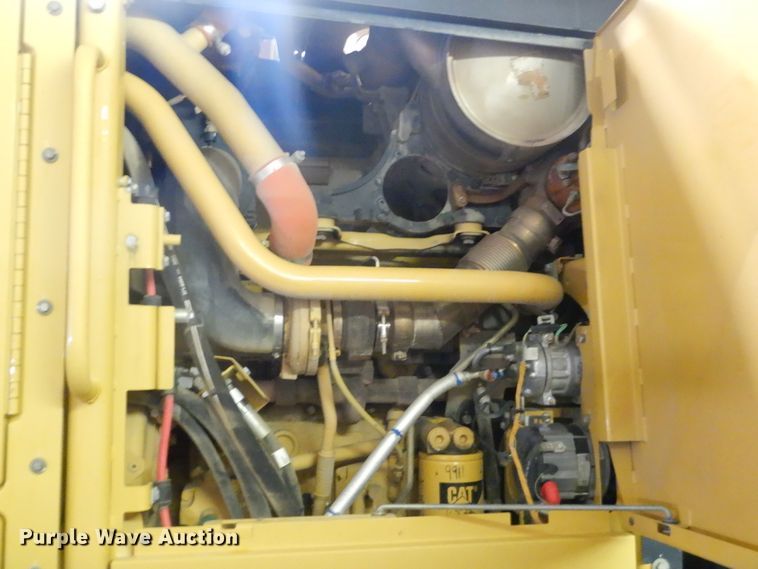 image for item KT9101 2011 Caterpillar 140M2 VHP  motor grader