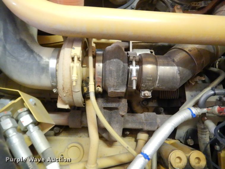 image for item KT9101 2011 Caterpillar 140M2 VHP  motor grader