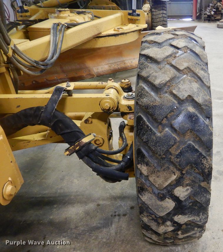 image for item KT9101 2011 Caterpillar 140M2 VHP  motor grader