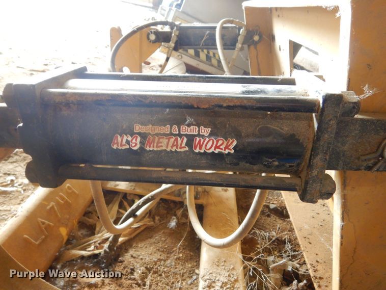 image for item KT9101 2011 Caterpillar 140M2 VHP  motor grader