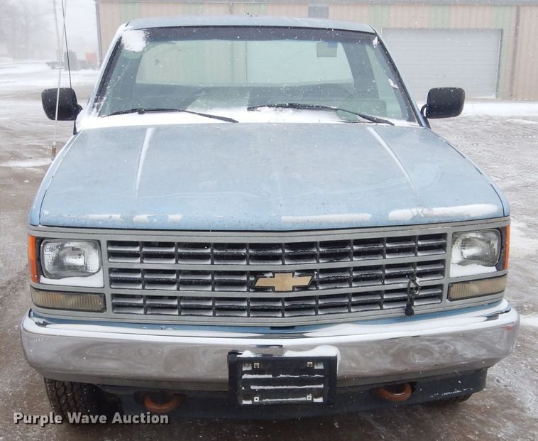 image for item KT9102 1990 Chevrolet K1500  pickup truck
