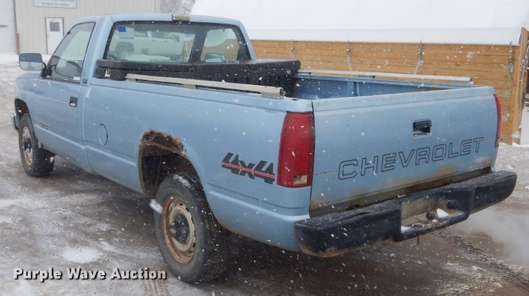 image for item KT9102 1990 Chevrolet K1500  pickup truck