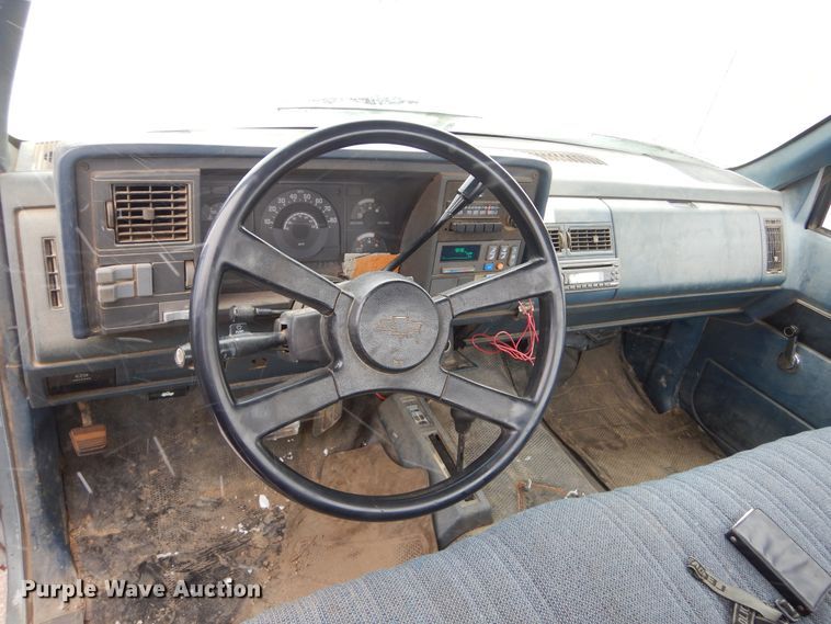 image for item KT9102 1990 Chevrolet K1500  pickup truck