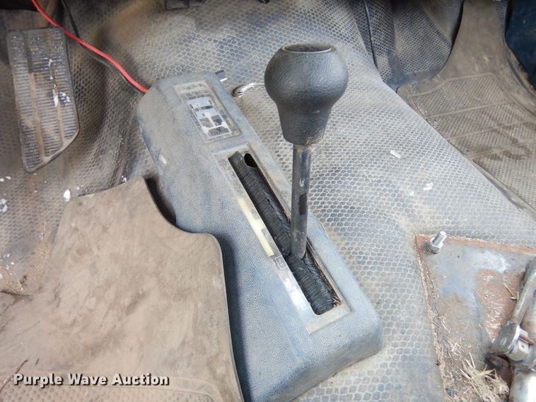 image for item KT9102 1990 Chevrolet K1500  pickup truck