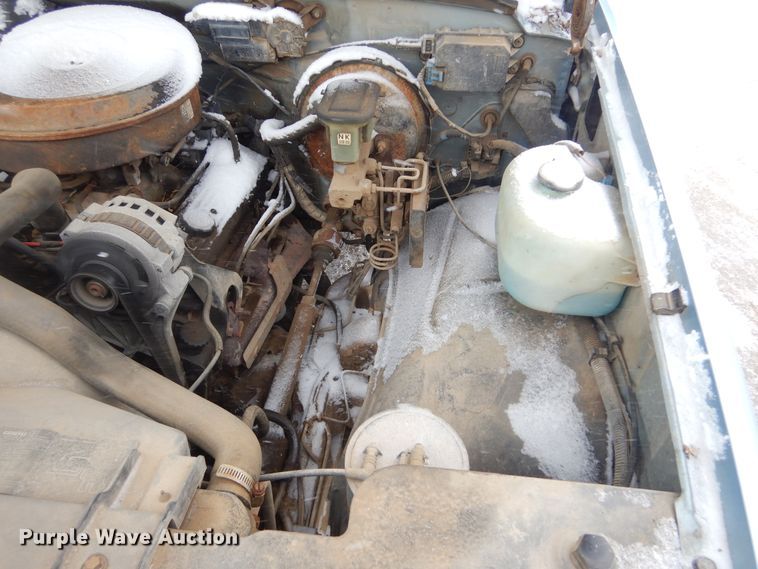 image for item KT9102 1990 Chevrolet K1500  pickup truck