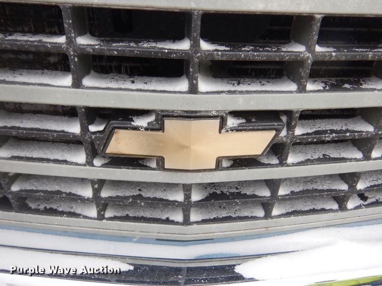 image for item KT9102 1990 Chevrolet K1500  pickup truck