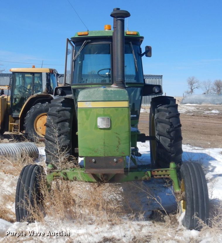image for item KU9683 1974 John Deere 4430  tractor