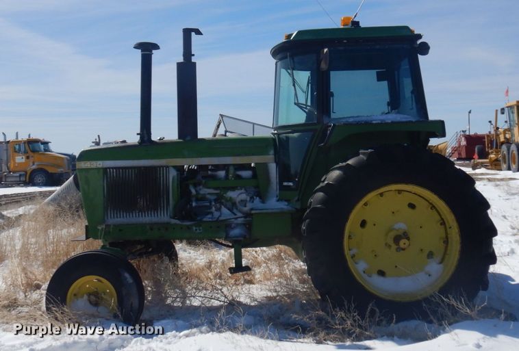 image for item KU9683 1974 John Deere 4430  tractor