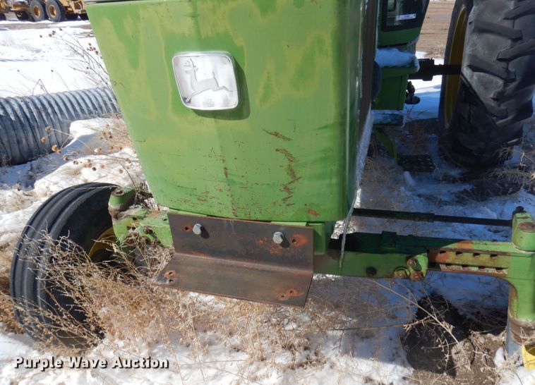 image for item KU9683 1974 John Deere 4430  tractor